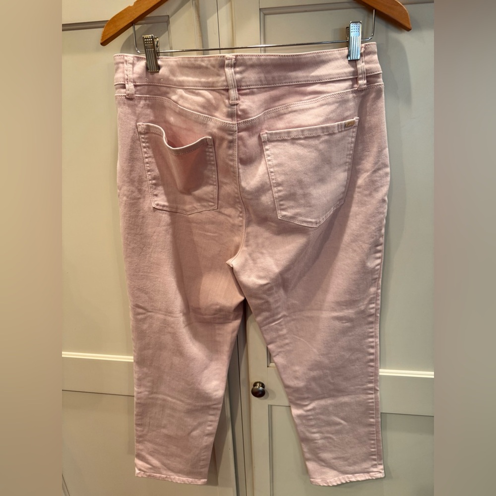 Women's White House, black market Pink Jeans - Picture 3 of 3